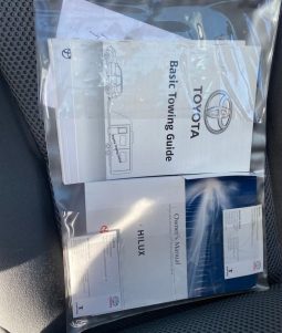 
										2013 Toyota Hilux SR5 (4X4) KUN26R MY12 full									