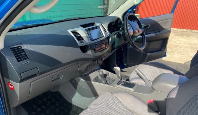 
								2013 Toyota Hilux SR5 (4X4) KUN26R MY12 full									