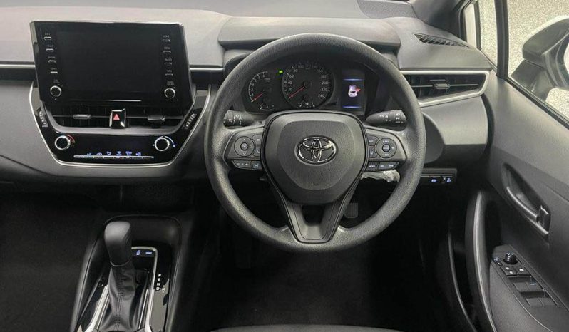 
								2022 Toyota Corolla Ascent Sport full									