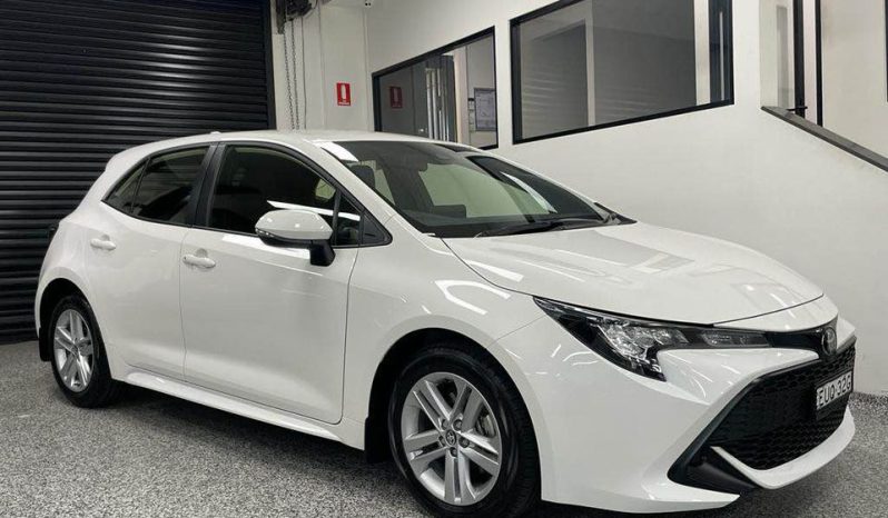 
								2022 Toyota Corolla Ascent Sport full									