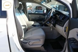 
										2020 Kia Carnival S full									