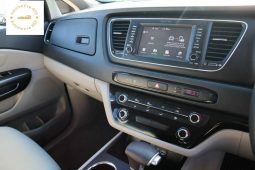 
										2020 Kia Carnival S full									