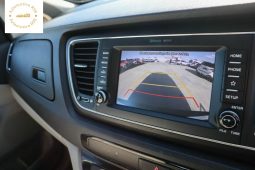 
										2020 Kia Carnival S full									