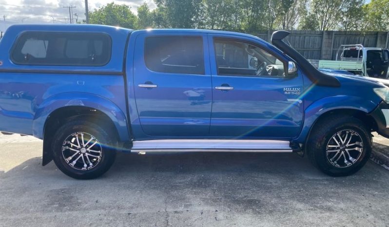 
								2013 Toyota Hilux SR5 (4X4) KUN26R MY12 full									