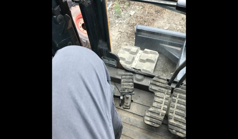 
								2013 BOBCAT E35 full									