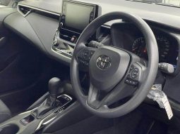 
										2022 Toyota Corolla Ascent Sport full									