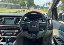 
										2018 Kia Carnival Sl full									