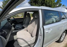 
										2018 Kia Carnival Sl full									