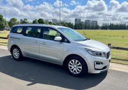 
										2018 Kia Carnival Sl full									