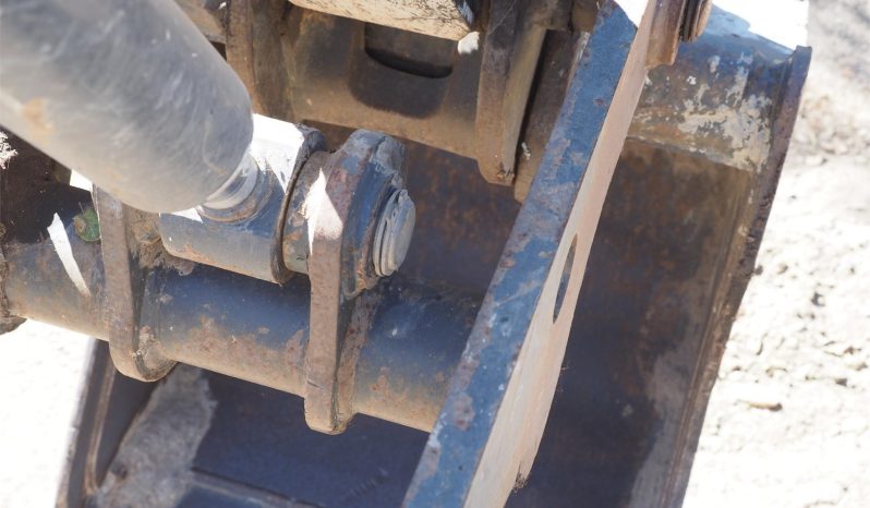 
								2016 BOBCAT E50 – Hours: 2,089 full									