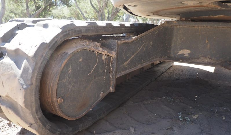 
								2016 BOBCAT E50 – Hours: 2,089 full									