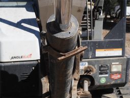 
										2016 BOBCAT E50 – Hours: 2,089 full									