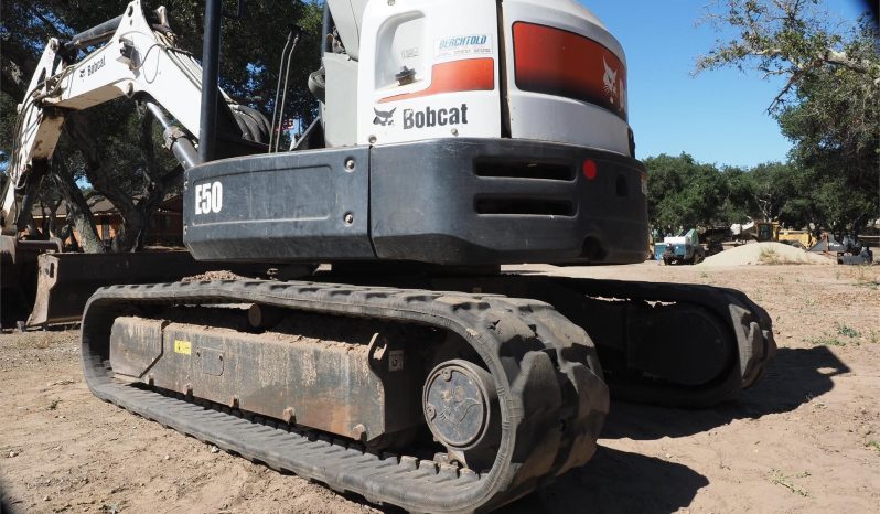 
								2016 BOBCAT E50 – Hours: 2,089 full									