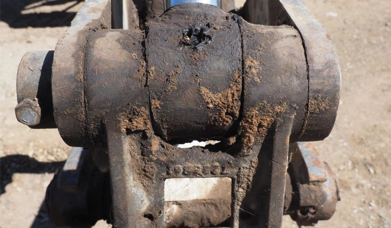 
								2016 BOBCAT E50 – Hours: 2,089 full									