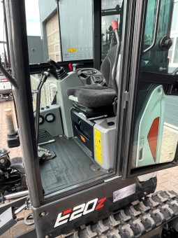
										2022 Bobcat E 20z full									