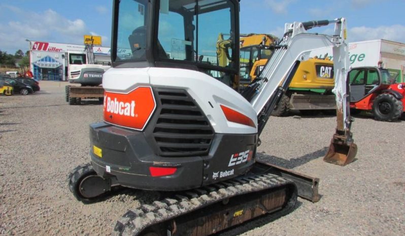 
								2020 Bobcat E 35 Z mini excavator top condition full									