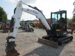 
										2020 Bobcat E 35 Z mini excavator top condition full									