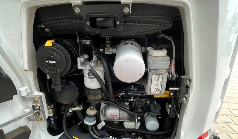 
								2022 Bobcat E 20z full									