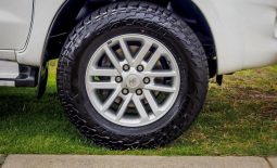 
										2013 Toyota Hilux SR5 (4X4) KUN26R MY12 full									