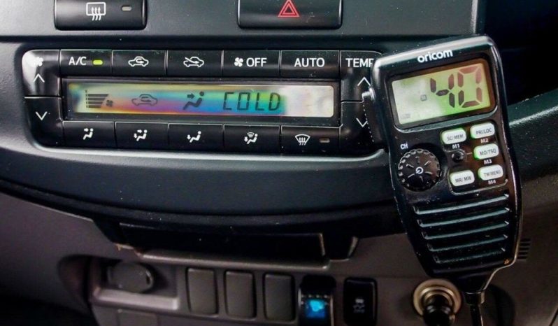 
								2013 Toyota Hilux SR5 (4X4) KUN26R MY12 full									