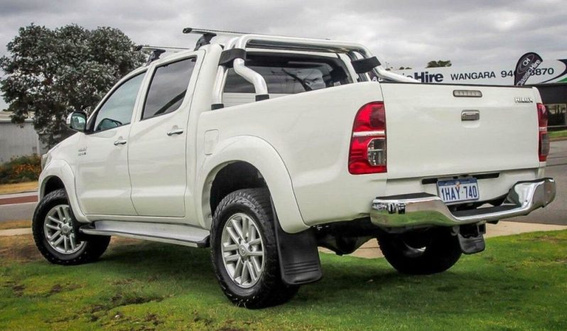 
								2013 Toyota Hilux SR5 (4X4) KUN26R MY12 full									