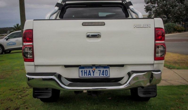 
								2013 Toyota Hilux SR5 (4X4) KUN26R MY12 full									