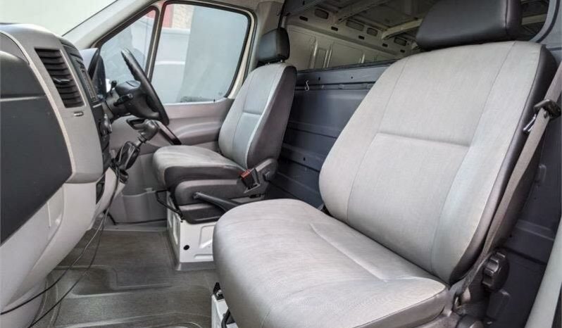 
								2016 Volkswagen Crafter 35 TDI340 full									