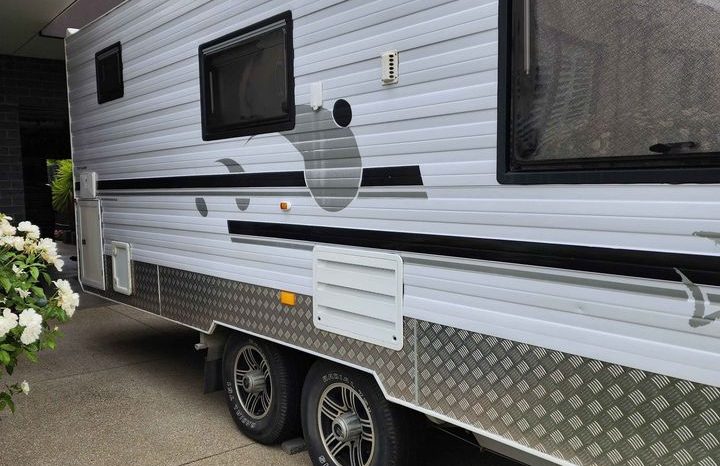 
								2012 Sea Breeze 21ft full									