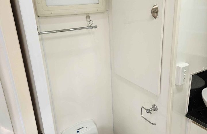 
								2012 Sea Breeze 21ft full									