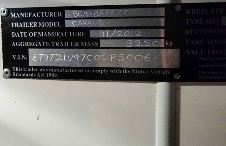 
								2012 Sea Breeze 21ft full									