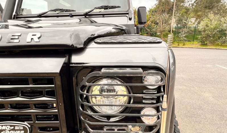 
								2015 Landrover Defender 90 Limited full									