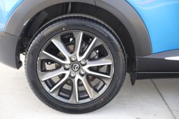 
										2017 Mazda CX-3 Akari full									