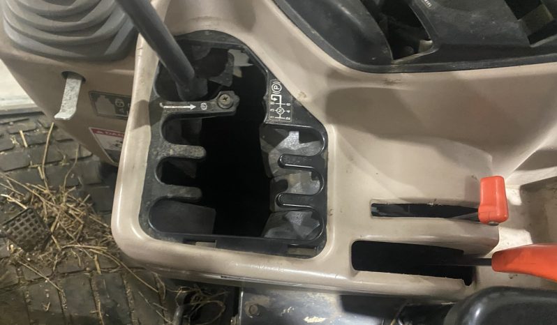 
								2013 KUBOTA M8560D Tractor – 3,298 Hours full									