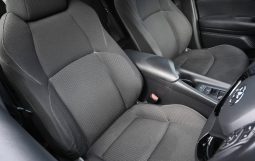 
										2017 Toyota C-HR Wagon full									