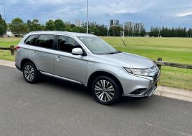 2018 Mitsubishi Outlander ES