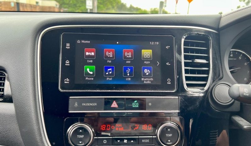 
								2018 Mitsubishi Outlander ES full									