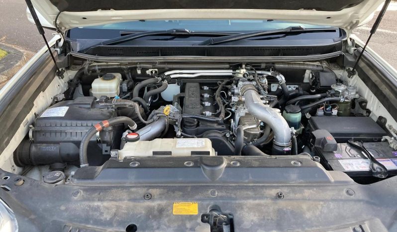 
								2014 Toyota Landcruiser Prado Altitude 4×4 3.0DT 4 cylinders Diesel full									