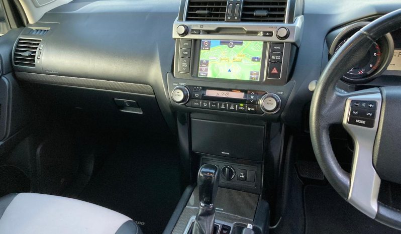 
								2014 Toyota Landcruiser Prado Altitude 4×4 3.0DT 4 cylinders Diesel full									