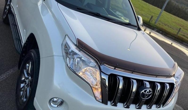 
								2014 Toyota Landcruiser Prado Altitude 4×4 3.0DT 4 cylinders Diesel full									