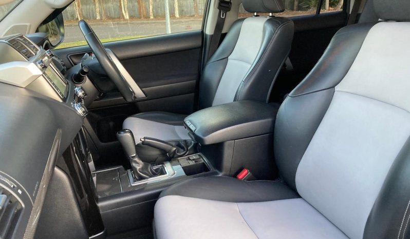 
								2014 Toyota Landcruiser Prado Altitude 4×4 3.0DT 4 cylinders Diesel full									