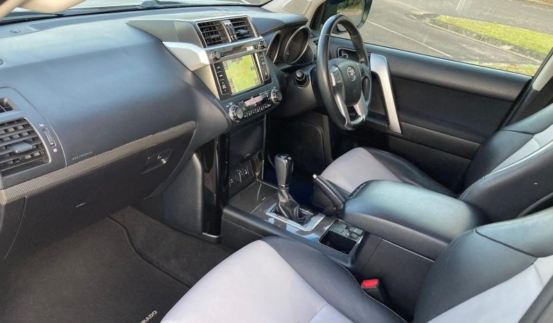 
								2014 Toyota Landcruiser Prado Altitude 4×4 3.0DT 4 cylinders Diesel full									