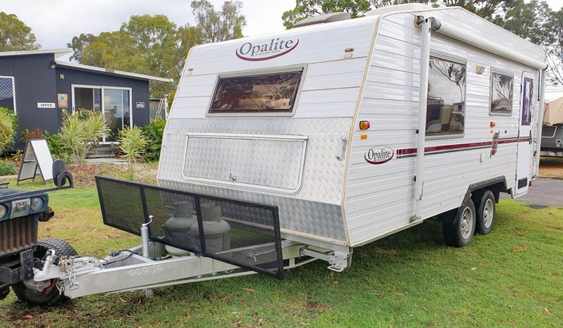 
								2007 Serenity Opalite 20.8ft caravan full									