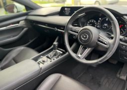 
										2019 Mazda 3 G20 Touring BP full									
