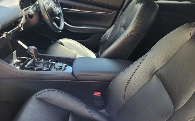 
								2019 Mazda 3 G20 Touring BP full									