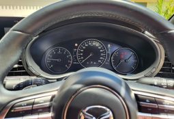 
										2019 Mazda 3 G20 Touring BP full									