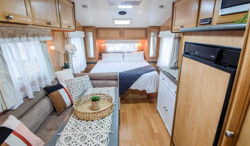 
								2007 Serenity Opalite 20.8ft caravan full									