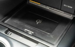 
										2018 Toyota Camry SL Hybrid full									