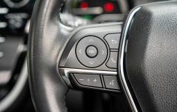 
										2018 Toyota Camry SL Hybrid full									