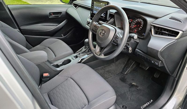 
								2018 Toyota Corolla Ascent Sport full									