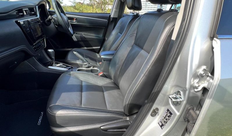 
								2017 Toyota Corolla ZR full									